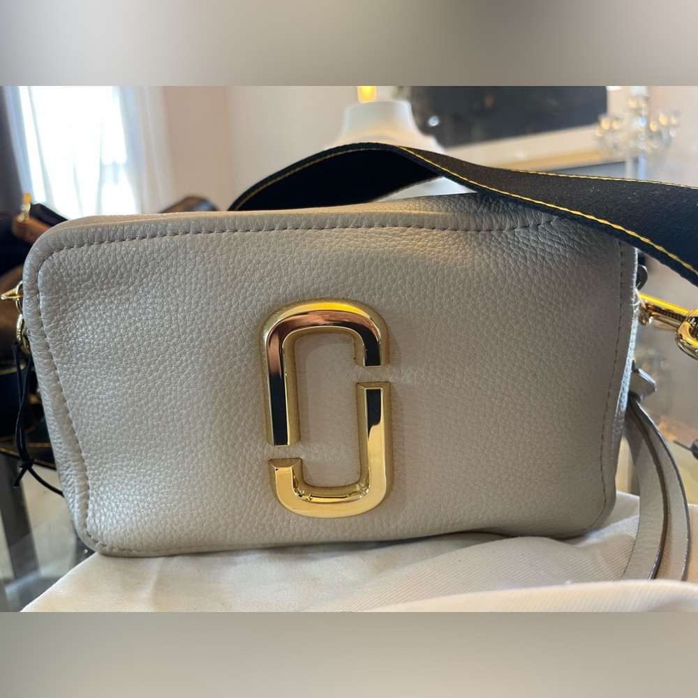 MARC JACOBS - Softshot Crossbody Bag - NEW